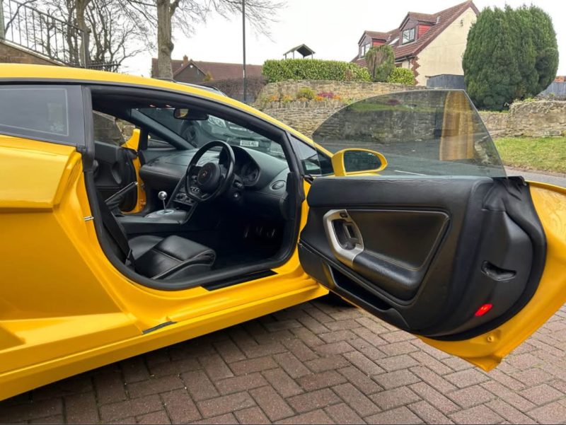 2005 Lamborghini Gallardo - Image 2