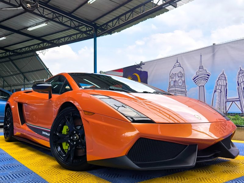 2004 Lamborghini Gallardo Automatic & Orange